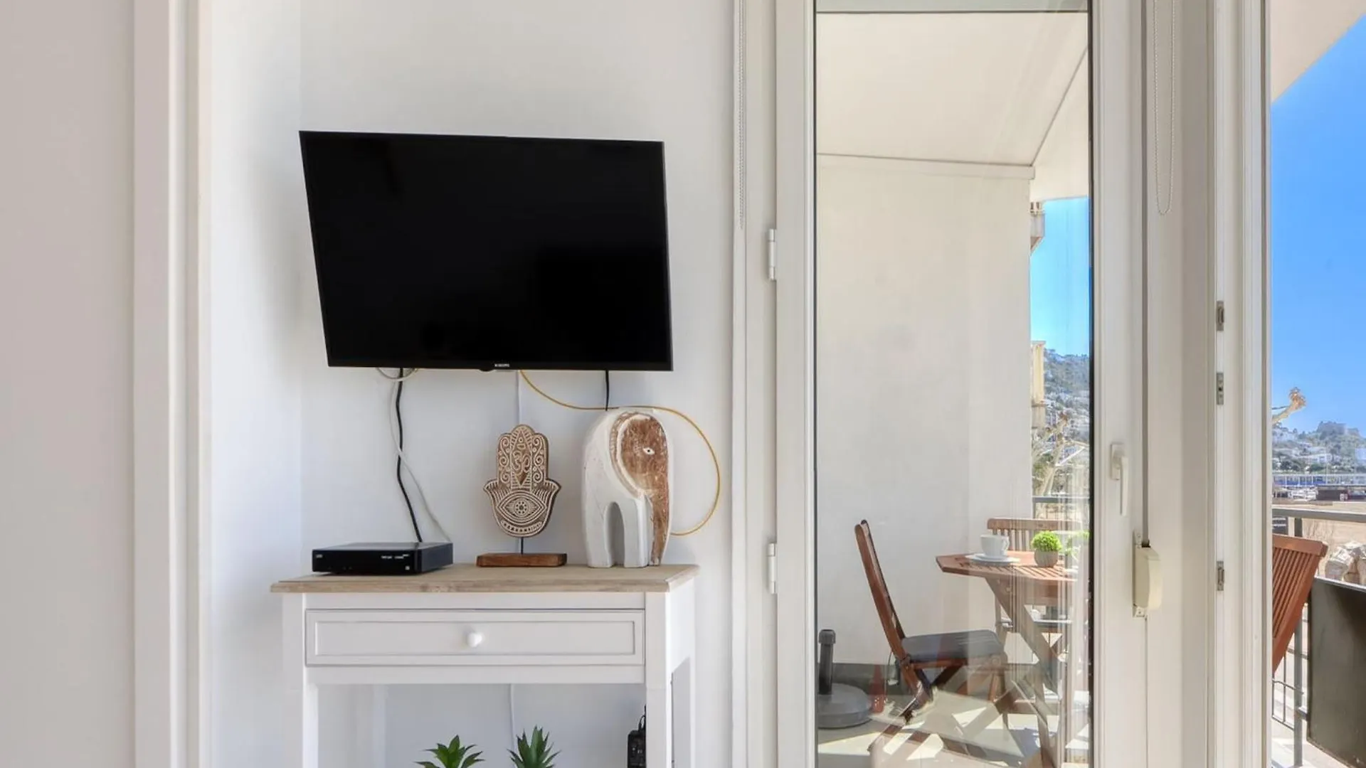 Pretty Apartment With Balcony Roses Spain